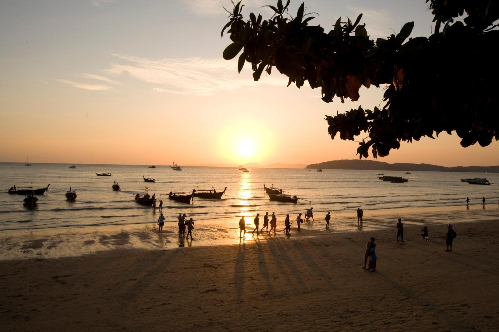 Tempat peranginan Phra Nang - Sha Extra